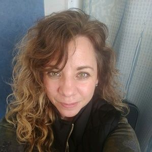 Meet your Posher, Shelly